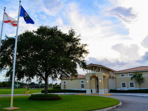 Roberto Alonso Community Center